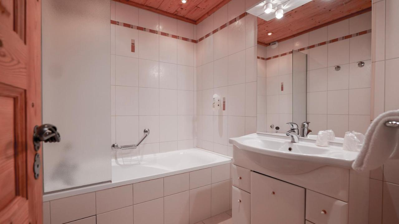 Des 2 Gares Hotel