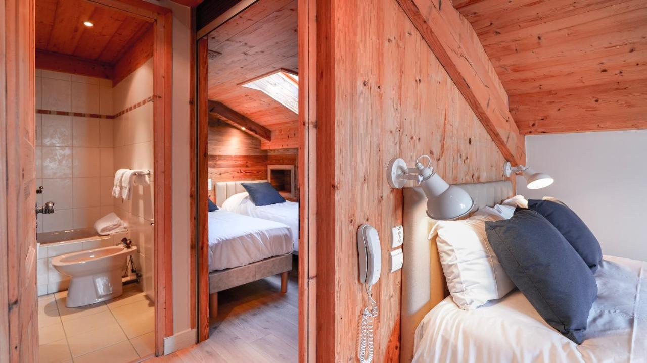 Des 2 Gares Hotel 3*